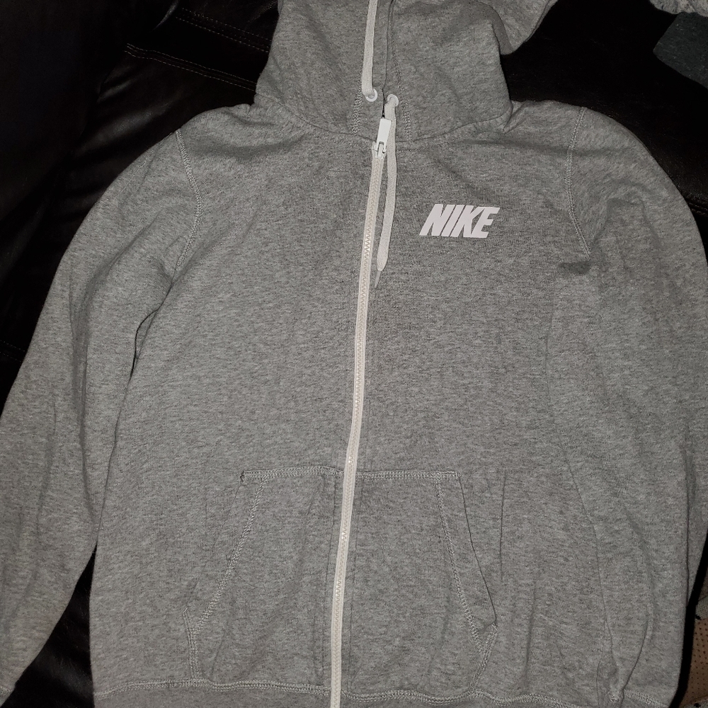 Nike zip up hoodie